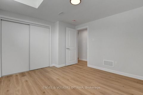 Photo 25 at 12 - 801 Glenroy Gilbert Drive, Nepean (Strandherd), Ottawa