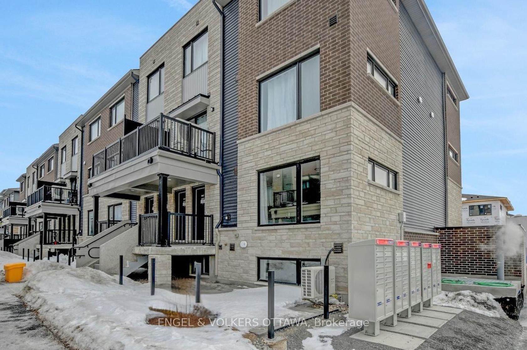 12 - 801 Glenroy Gilbert Drive, Nepean (Strandherd), Ottawa 