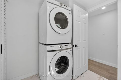 Photo 16 at 68 - 3535 St. Joseph Boulevard, Fallingbrook/Ridgemount, Orleans