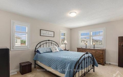 Photo 12 at 741 DERREEN Avenue, Stittsville (North), Stittsville