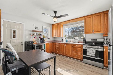 Photo 8 at 528 Keatley Road, Kinburn, Carp