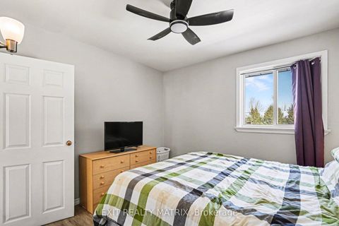 Photo 11 at 528 Keatley Road, Kinburn, Carp