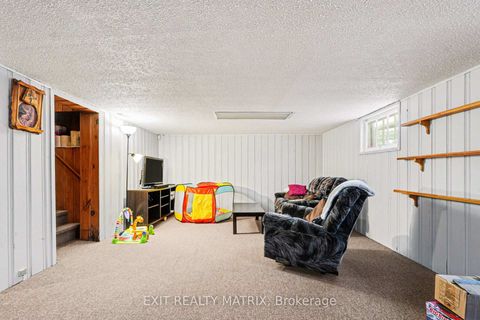 Photo 18 at 528 Keatley Road, Kinburn, Carp