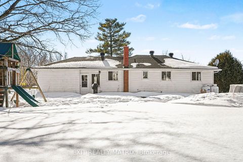 Photo 28 at 528 Keatley Road, Kinburn, Carp