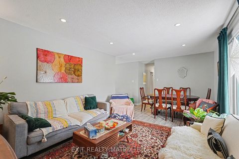 Photo 4 at 91 Sheldrake Drive, Glencairn/Hazeldean, Kanata