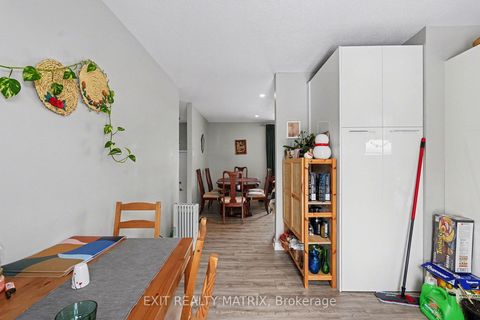 Photo 12 at 91 Sheldrake Drive, Glencairn/Hazeldean, Kanata