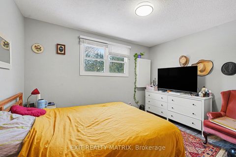 Photo 19 at 91 Sheldrake Drive, Glencairn/Hazeldean, Kanata