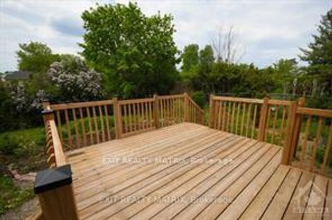 Photo 40 at 91 Sheldrake Drive, Glencairn/Hazeldean, Kanata