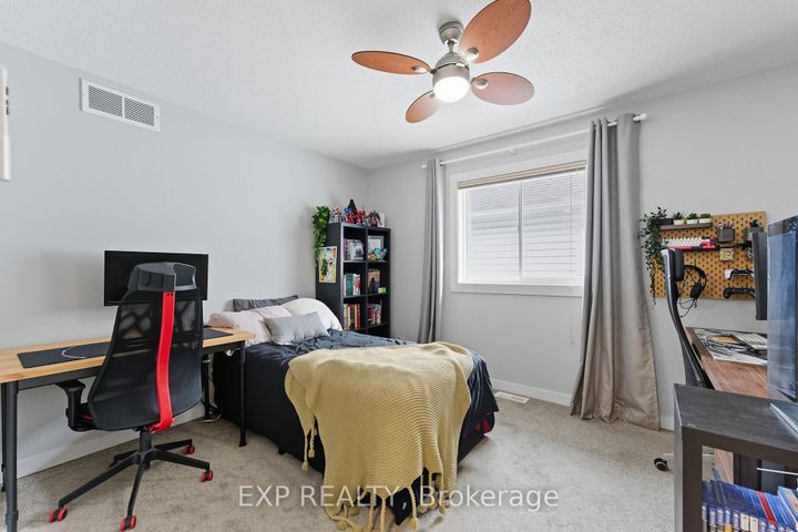 Photo 32 at 16 North Harrow Drive, Nepean (Longfields), Ottawa