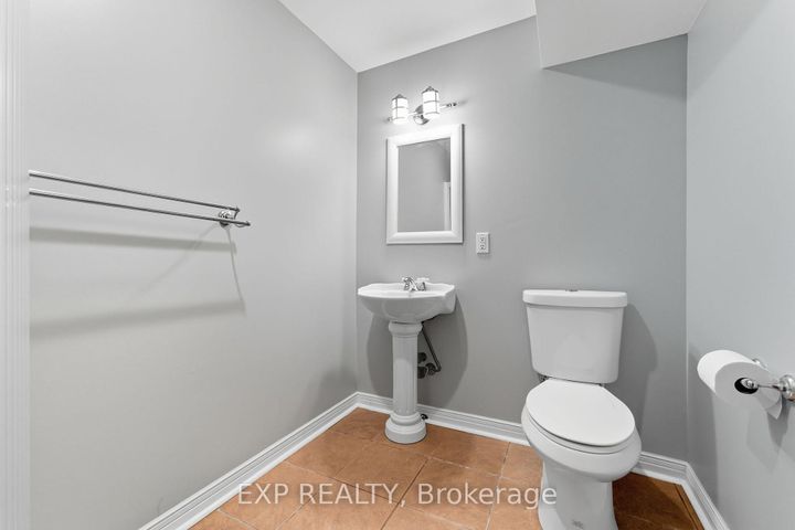 Photo 39 at 16 North Harrow Drive, Nepean (Longfields), Ottawa