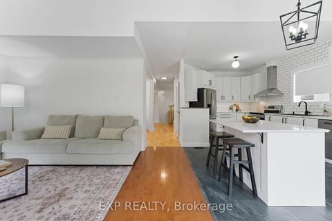 Photo 11 at 16 North Harrow Drive, Nepean (Longfields), Ottawa