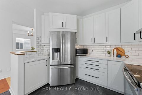 Photo 18 at 16 North Harrow Drive, Nepean (Longfields), Ottawa