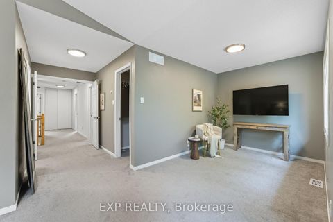 Photo 28 at 16 North Harrow Drive, Nepean (Longfields), Ottawa