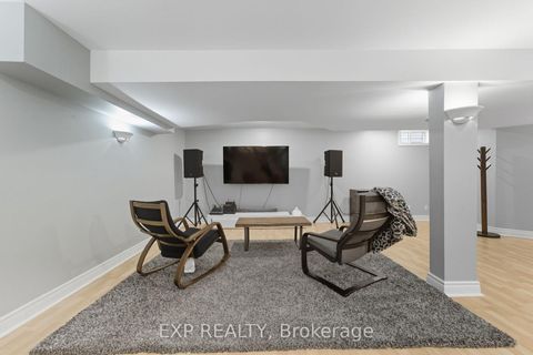 Photo 36 at 16 North Harrow Drive, Nepean (Longfields), Ottawa