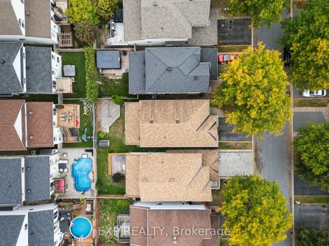 Photo 43 at 16 North Harrow Drive, Nepean (Longfields), Ottawa