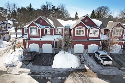 Photo 33 at 62 Evelyn Powers Private N, Stittsville (South), Stittsville