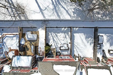 Photo 35 at 62 Evelyn Powers Private N, Stittsville (South), Stittsville