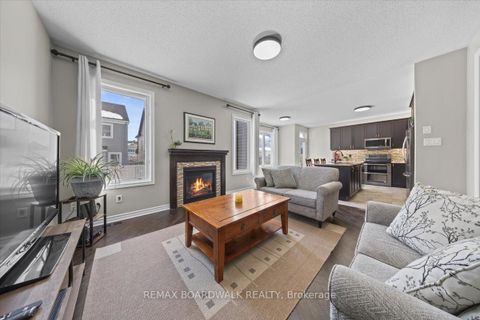 Photo 12 at 130 Pinelock Street, Emerald Meadows/Trailwest, Kanata