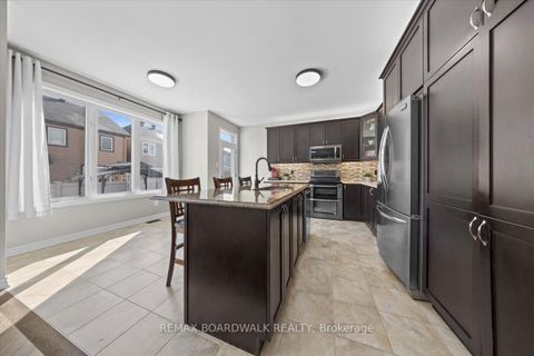 Photo 21 at 130 Pinelock Street, Emerald Meadows/Trailwest, Kanata