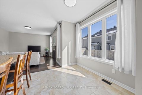 Photo 22 at 130 Pinelock Street, Emerald Meadows/Trailwest, Kanata