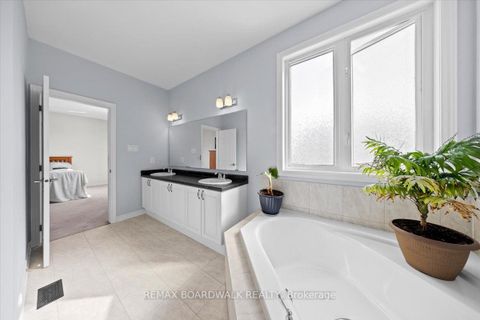 Photo 31 at 130 Pinelock Street, Emerald Meadows/Trailwest, Kanata