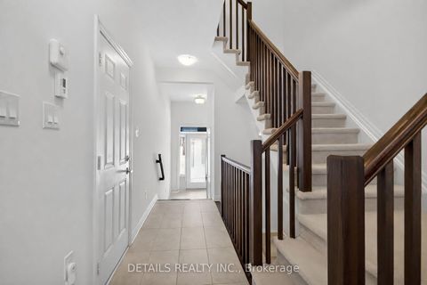 Photo 17 at 124 Overberg Way, Emerald Meadows/Trailwest, Kanata