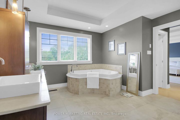 Photo 34 at 15 MARWOOD Court, Nepean (Stonebridge), Ottawa