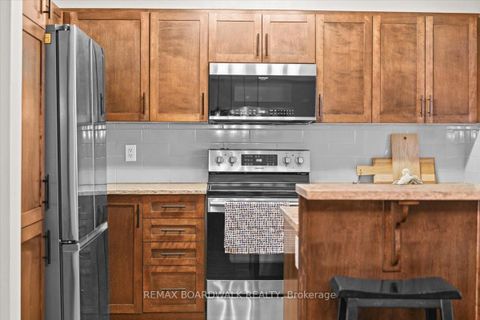 Photo 21 at 265 Parkrose Private, Chatelaine Village, Orleans