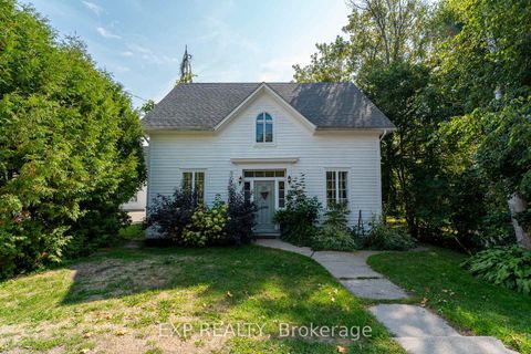 Photo 3 at 45 King Street, Rideau Lakes (Bastard) Twp, Rideau Lakes