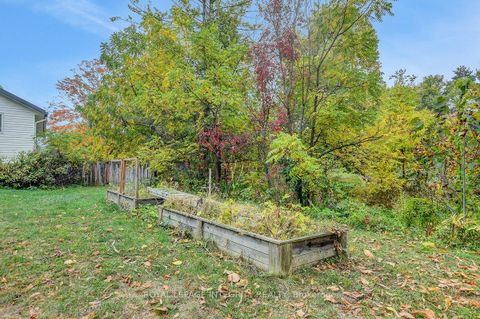 Photo 30 at 34 Bennett Street, Edwardsburgh/Cardinal Twp, Edwardsburgh/Cardinal