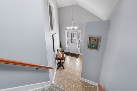 Photo 6 at 15 Marsh Sparrow Private, Morgan's Grant/South March, Kanata