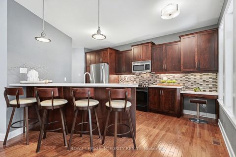 Photo 15 at 15 Marsh Sparrow Private, Morgan's Grant/South March, Kanata