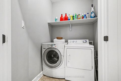 Photo 33 at 15 Marsh Sparrow Private, Morgan's Grant/South March, Kanata