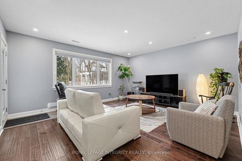 Photo 36 at 15 Marsh Sparrow Private, Morgan's Grant/South March, Kanata