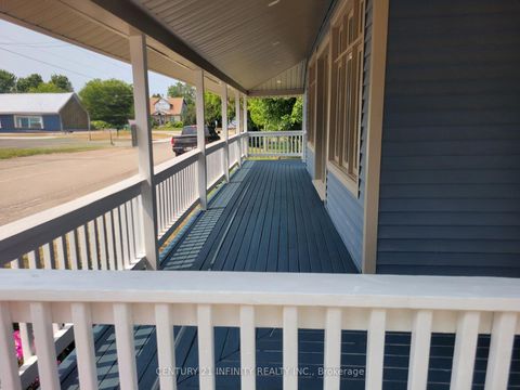 Photo 15 at 11 Campbell Street, Rideau Lakes (Bastard) Twp, Rideau Lakes