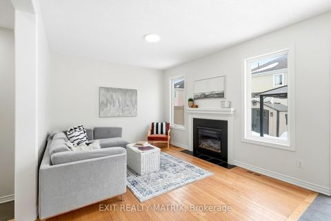 Photo 8 at 194 Flowing Creek Circle, Emerald Meadows/Trailwest, Kanata