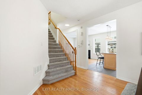 Photo 9 at 194 Flowing Creek Circle, Emerald Meadows/Trailwest, Kanata