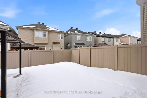 Photo 25 at 194 Flowing Creek Circle, Emerald Meadows/Trailwest, Kanata