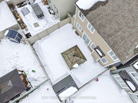 Photo 27 at 194 Flowing Creek Circle, Emerald Meadows/Trailwest, Kanata