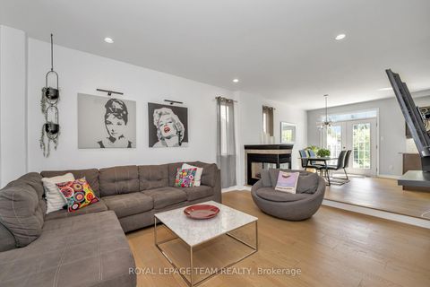 Photo 3 at 5 Sundew Court W, Stittsville (North), Stittsville