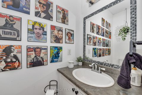 Photo 8 at 5 Sundew Court W, Stittsville (North), Stittsville