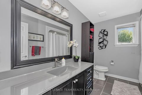 Photo 11 at 5 Sundew Court W, Stittsville (North), Stittsville