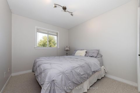 Photo 12 at 5 Sundew Court W, Stittsville (North), Stittsville