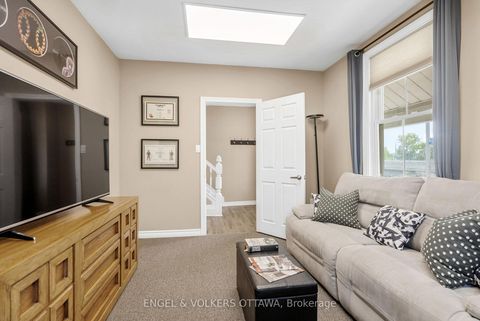 Photo 5 at 3698 Carp Road, CARP, Carp