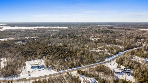 Photo 19 at 7590 Settlers Way, Nepean (Rideau Twp S of Reg Rd 6 W of Mccordick Rd.), Ottawa