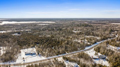 Photo 20 at 7590 Settlers Way, Nepean (Rideau Twp S of Reg Rd 6 W of Mccordick Rd.), Ottawa