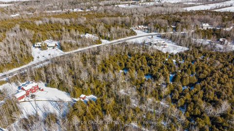 Photo 23 at 7590 Settlers Way, Nepean (Rideau Twp S of Reg Rd 6 W of Mccordick Rd.), Ottawa