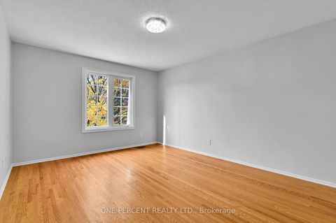 Photo 21 at 1511 Fisher Avenue, Nepean (Carleton Square), Ottawa