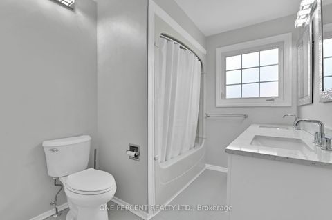 Photo 23 at 1511 Fisher Avenue, Nepean (Carleton Square), Ottawa