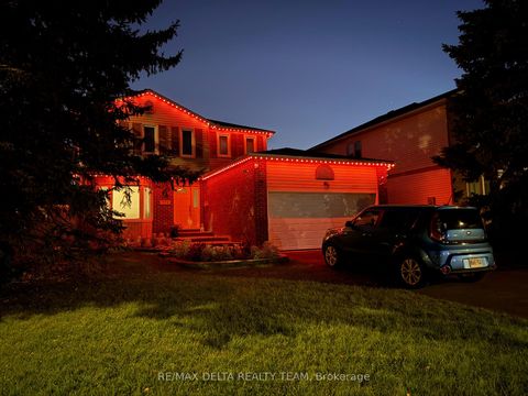 Photo 3 at 798 Lalande Terrace, Fallingbrook/Ridgemount, Orleans